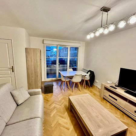 Апартаменты Le Sept Avec Parking, Transfert Vaires-sur-Marne Экстерьер фото